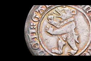 Timeline_A22_Münze_730x473
